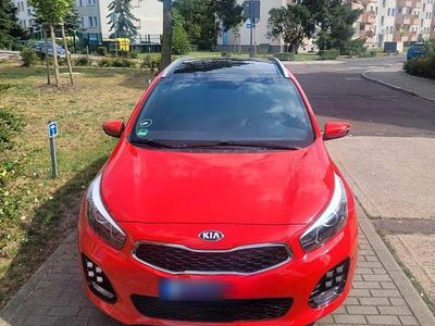 Gebraucht Kia Ceed Sportswagon GT-Line 136 PS (100 kW) 2015 Rot Kombi