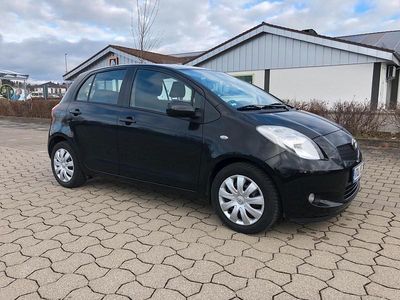 Schwarz Gebraucht 2008 Toyota Yaris Kleinwagen | 3.500 € (Etwas zu teuer)