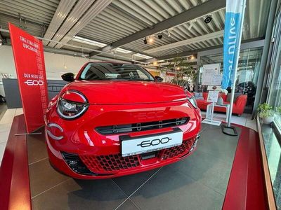 gebraucht Fiat 600E RED 115kW(156PS) *LED*AMBIENTE*KLIMAAUTO*BT*PDC*