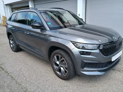 Gebraucht Skoda Kodiaq SportLine 190 PS (139 kW) 2023 Grau SUV