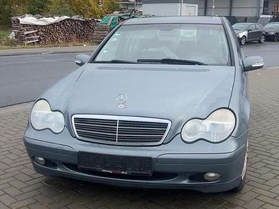 Mercedes C220