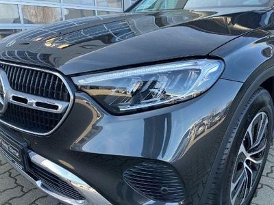 Gebraucht Mercedes GLC220 197 PS (144 kW) 2024 Grau SUV