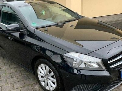 Schwarz Gebraucht 2015 Mercedes A180 Style Limousine | 11.350 € (Guter Preis)