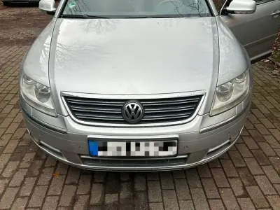 Gebraucht VW Phaeton 240 PS (176 kW) 2005 Grau Limousine