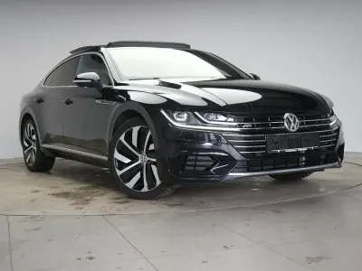 Usata VW Arteon R-line 190 CV (139 kW) 2018 Nero Utilitaria