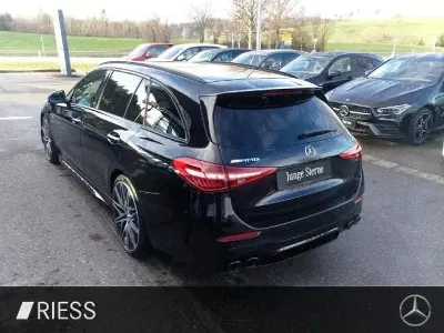 Używany Mercedes C43 AMG AMG 408 KM (300 kW) 2023 Czarny Kombi