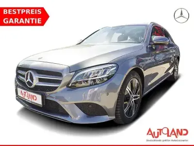 Gebraucht Mercedes C180 Avantgarde 156 PS (114 kW) 2020 Grau Kombi