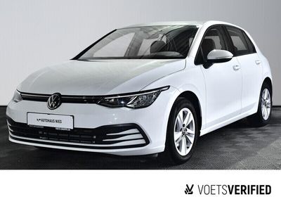 gebraucht VW Golf VIII Life 1.5 TSI NAVI+LED+AppConnect+PDC