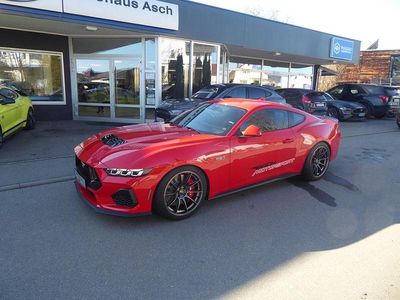 Gebraucht Ford Mustang GT Fastback 446 PS (328 kW) 2024 Rot