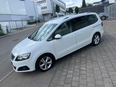 Gebraucht Seat Alhambra XCELLENCE 150 PS (110 kW) 2019 Weiß Van / Kleinbus
