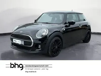 Gebraucht Mini ONE 102 PS (75 kW) 2019 Schwarz Kleinwagen