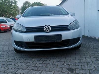 Second-hand VW Golf VI 105 CP (77 kW) 2011 Gri Hatchback