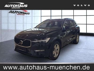 Gebraucht Volvo XC60 Momentum 197 PS (144 kW) 2021 Onyx black (metallic) SUV
