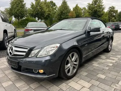 Gebraucht Mercedes E200 184 PS (135 kW) 2011 Grau Cabrio