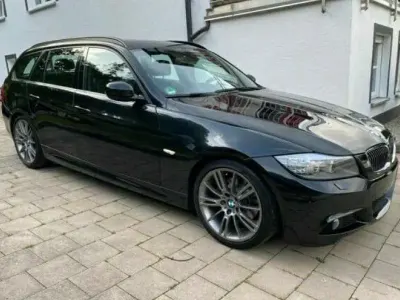 Gebraucht BMW 320 M Sport 170 PS (125 kW) 2010 Schwarz Kombi