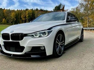 Gebraucht BMW 330 M Sport 258 PS (189 kW) 2015 Weiß Limousine