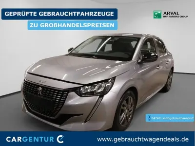 Gebraucht Peugeot 208 Active 102 PS (75 kW) 2022 Grau Kleinwagen
