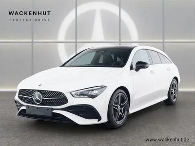 Weiß Gebraucht 2024 Mercedes CLA200 Shooting Brake AMG Kombi | 36.899 € (Etwas zu teuer)