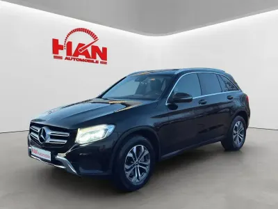 Używany Mercedes GLC250 204 KM (150 kW) 2019 Czarny SUV
