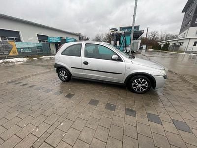 Gebraucht Opel Corsa 75 PS (55 kW) 2002 Silber Kleinwagen