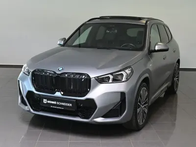 Gebraucht BMW iX1 M Sport 230 kW (313 PS) 2023 Grau SUV