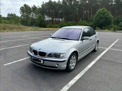 Gebraucht BMW 318 143 PS (105 kW) 2004 Silber Limousine