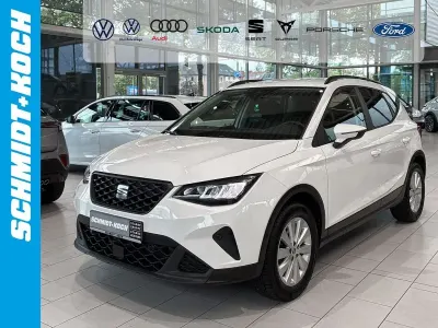 Używany Seat Arona Style 95 KM (69 kW) 2022 Biały SUV