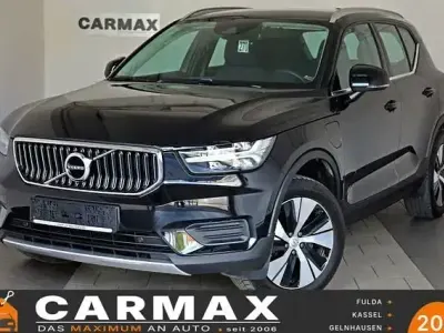 Second-hand Volvo XC40 Inscription 211 CP (155 kW) 2022 Negru SUV