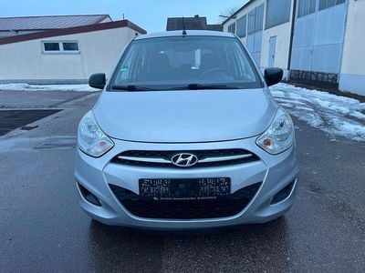 Silber Gebraucht 2011 Hyundai i10 Classic Kleinwagen | 3.280 € (Fairer Preis)