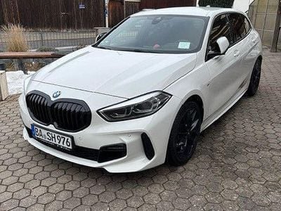 Gebraucht BMW 120 M Sport 190 PS (139 kW) 2021 Weiß Kleinwagen