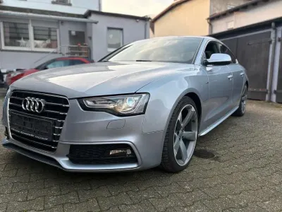 Gebraucht Audi A5 Comfort 190 PS (139 kW) 2015 Grau Coupé