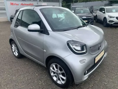 Gebraucht Smart ForTwo Cabrio Passion 71 PS (52 kW) 2018 Silverline Cabrio