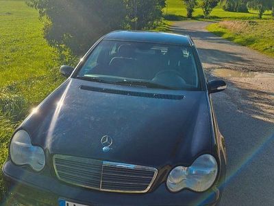 Mercedes 220