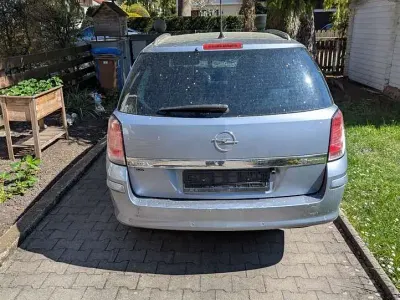 Używany Opel Astra 105 KM (77 kW) 2006 Kombi