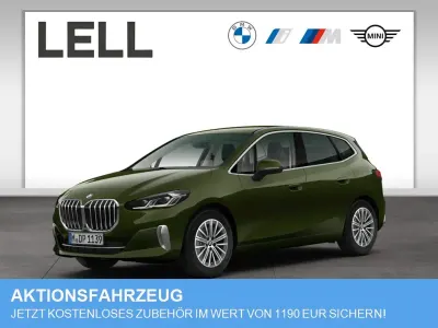 Gebraucht BMW 220 150 PS (110 kW) 2025 Grün Van / Kleinbus