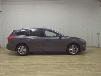 Grau Gebraucht 2021 Ford Focus Cool & Connect Kombi | 9.680 € (Fairer Preis)