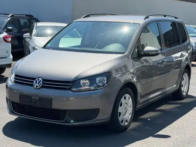 Gebraucht VW Touran Comfortline 105 PS (77 kW) 2011 Grau Van / Kleinbus