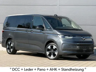 Gebraucht VW Multivan Style 150 PS (110 kW) 2024 Indiumgrau Van / Kleinbus