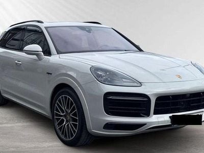 Usata Porsche Cayenne Platinum Edition 462 CV (339 kW) 2022 Grigio SUV