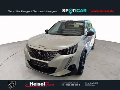 Second-hand Peugeot e-2008 GT 100 kW (136 CP) 2022 Alb SUV