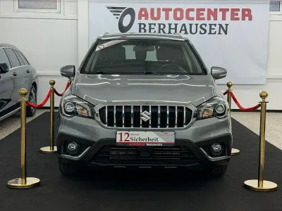 Gebraucht Suzuki SX4 129 PS (94 kW) 2020 Grau Limousine
