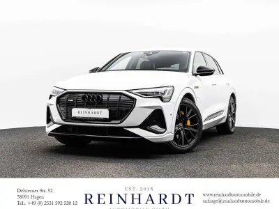 Gebraucht Audi e-tron Black Edition 230 kW (313 PS) 2022 Gletscherweiß metallic SUV