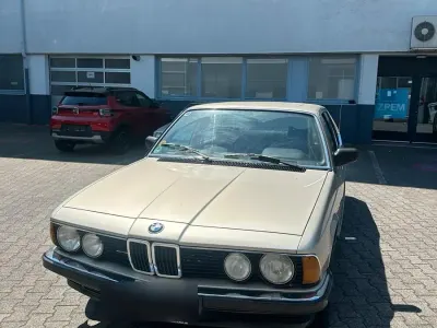 Gebraucht BMW 728 Basis 135 PS (99 kW) 1983 Limousine