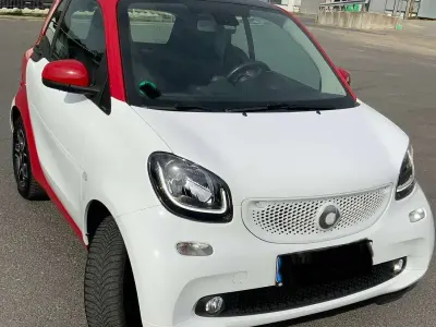 Używany Smart ForTwo Coupé Passion 71 KM (52 kW) 2016 Biały Coupe