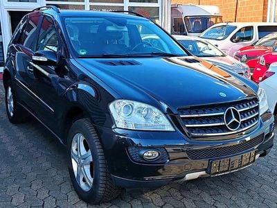 Gebraucht Mercedes ML320 224 PS (164 kW) 2006 Schwarz SUV