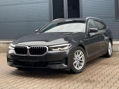 Gebraucht BMW 520 Performance 190 PS (139 kW) 2021 Grau Kombi