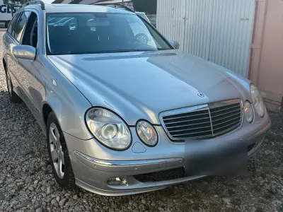 Gebraucht Mercedes E320 224 PS (164 kW) 2004 Silber Kombi