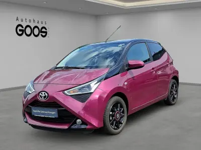 Gebraucht Toyota Aygo X-cite 72 PS (52 kW) 2018 Violett Kleinwagen