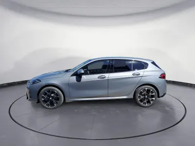 Neu BMW 120 M Sport 170 PS (125 kW) 2026 Grau Kleinwagen