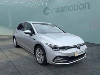 Gebraucht VW Golf VII Style 150 PS (110 kW) 2020 Silber